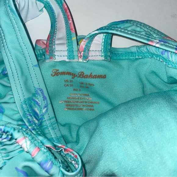 Tommy Bahama‎ Toddler Flamingo Themed Swimsuit Size: 3T - Picture 4 of 4